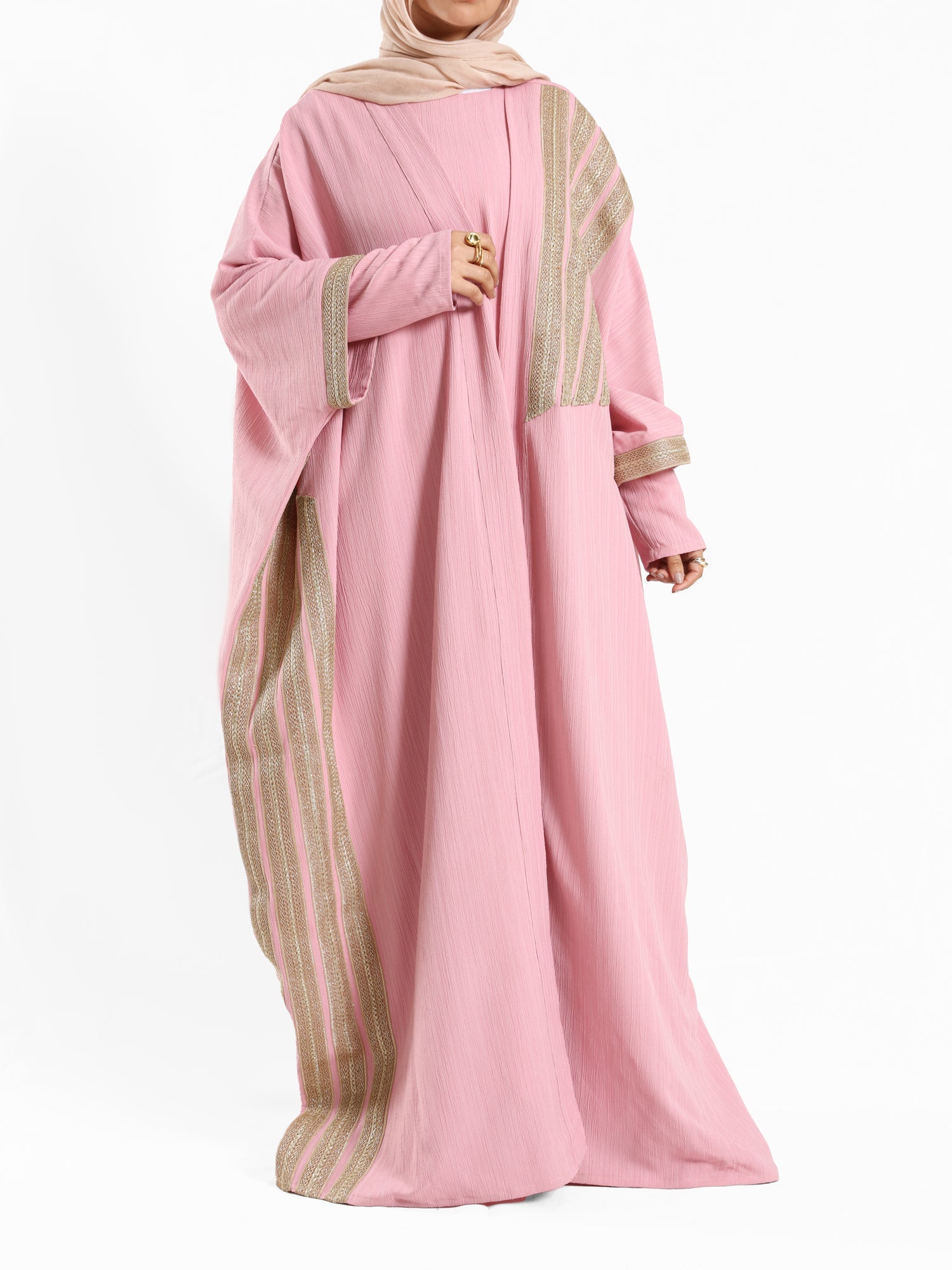 Rose kaftan with gold detailing – elegant modest fashion collection