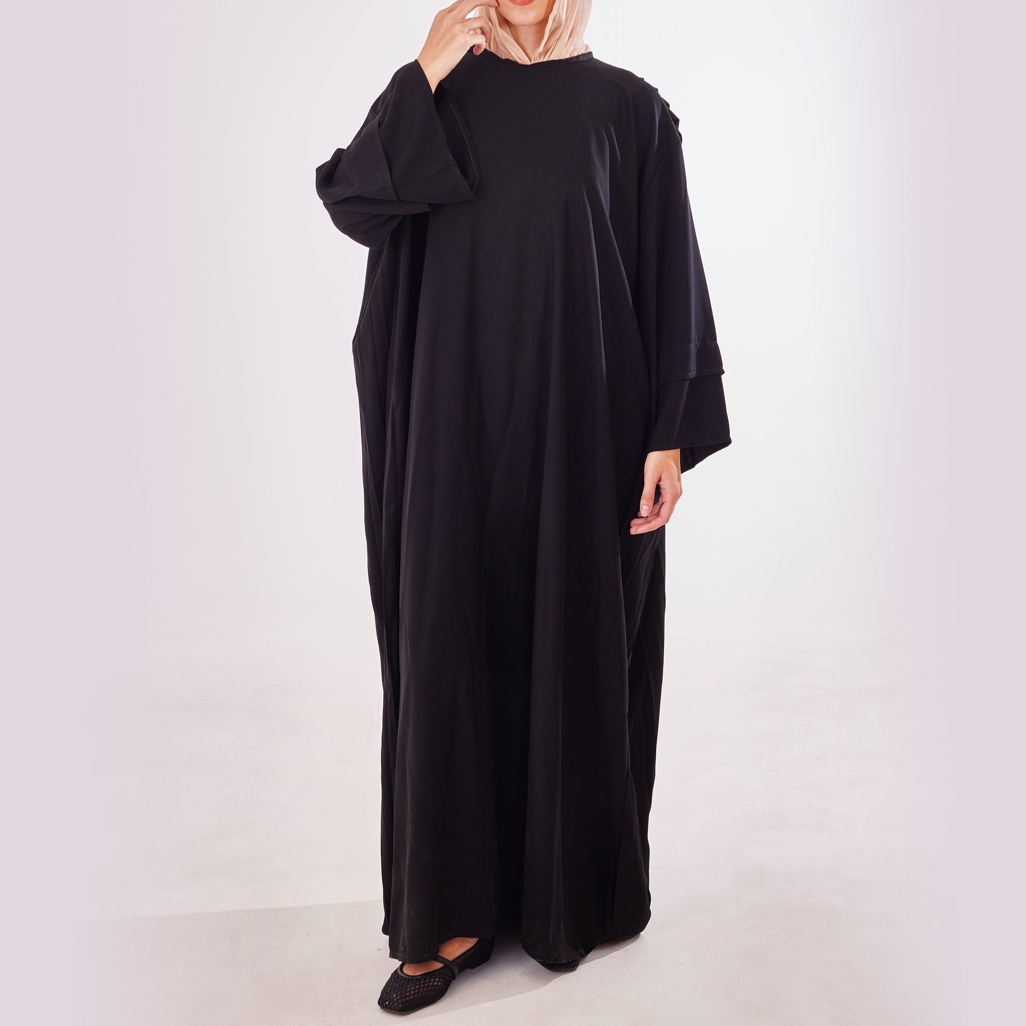 Pleated-Back Abaya - Emalina Fashion