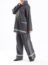 Everyday Cotton Set in rippled cotton, a laid-back modest outfit in blue or grey for casual summer comfort