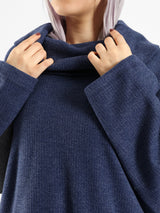 Everyday Cotton Set in rippled cotton, a laid-back modest outfit in blue or grey for casual summer comfort