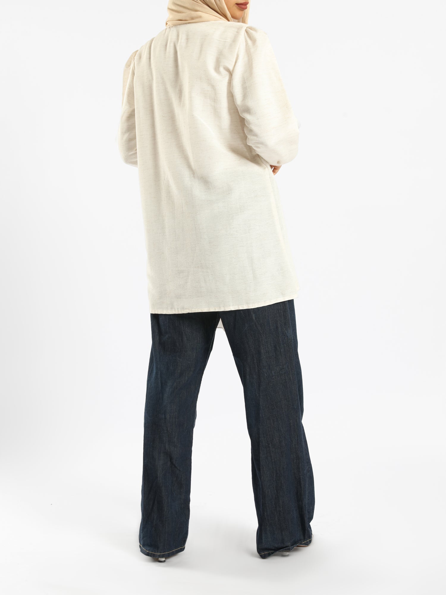 Linen Blouse in breathable beige linen with long sleeves, a modest summer essential