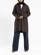 Poplin Floral Top in soft poplin with long sleeves and crisp structure, a versatile piece for understated summer elegance