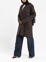 Poplin Floral Top in soft poplin with long sleeves and crisp structure, a versatile piece for understated summer elegance